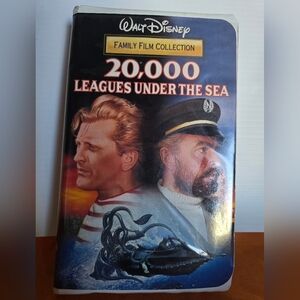 Disney VHS 20,000 LEAGUES under The Sea